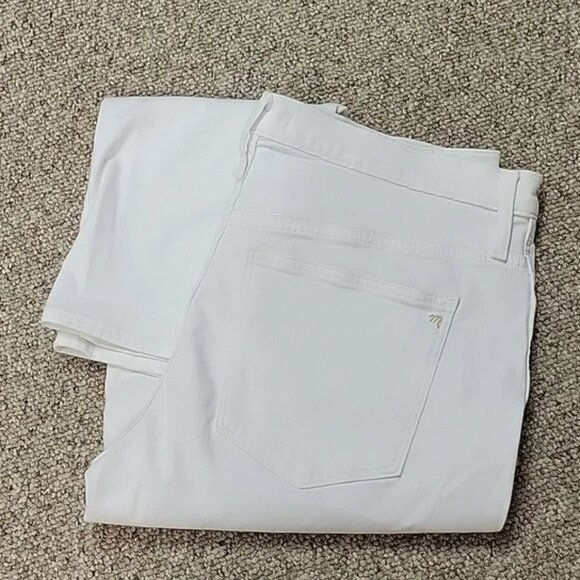 Madewell Women's Straight Leg Jeans - White - Picture 5 of 14